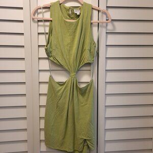 Le Lis Green Mini-Dress